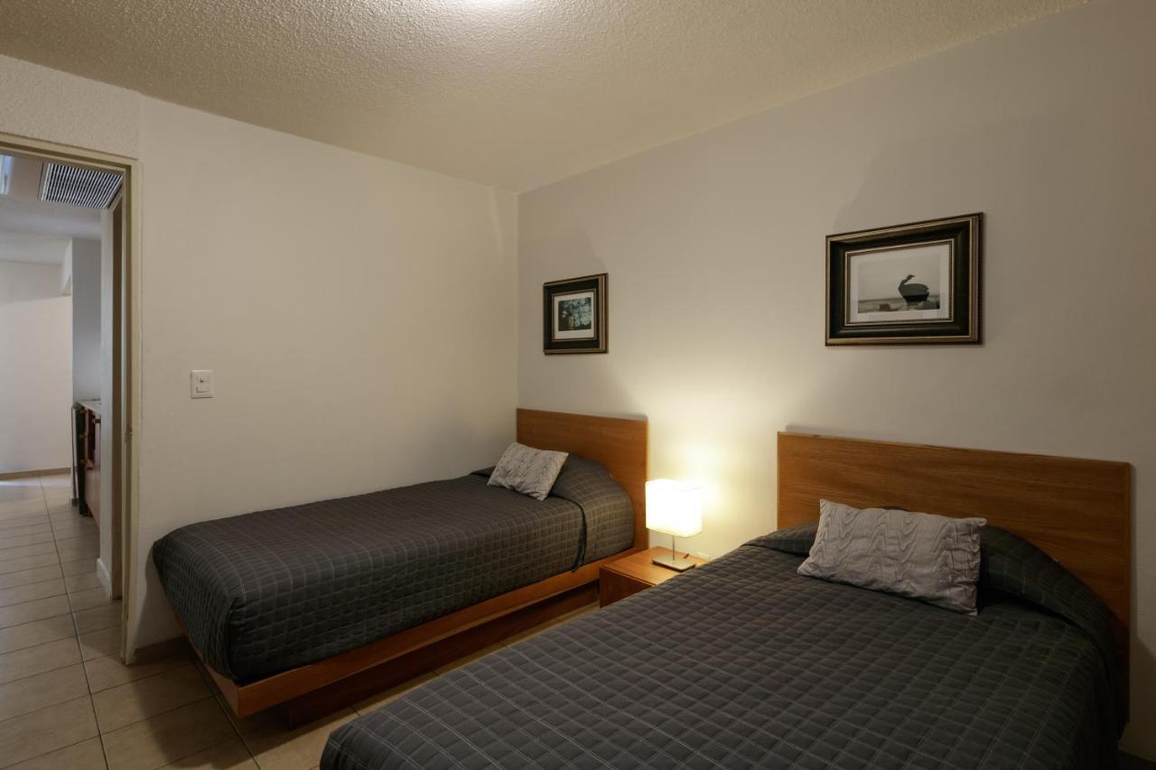 Apartamentos West End Guadalajara Eksteriør bilde